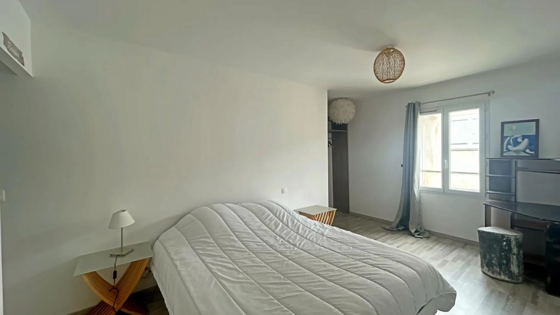 Apartment Maison Pour 5 Pers Avec Terrasse A Saintes-Maries-De-La-Mer - Fr-1-475-163